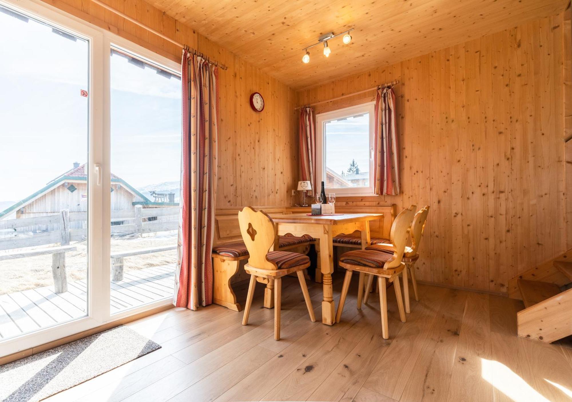 1A Chalet Eck - Wandern, Grillen, Panorama Sauna! Klippitztorl Exterior photo