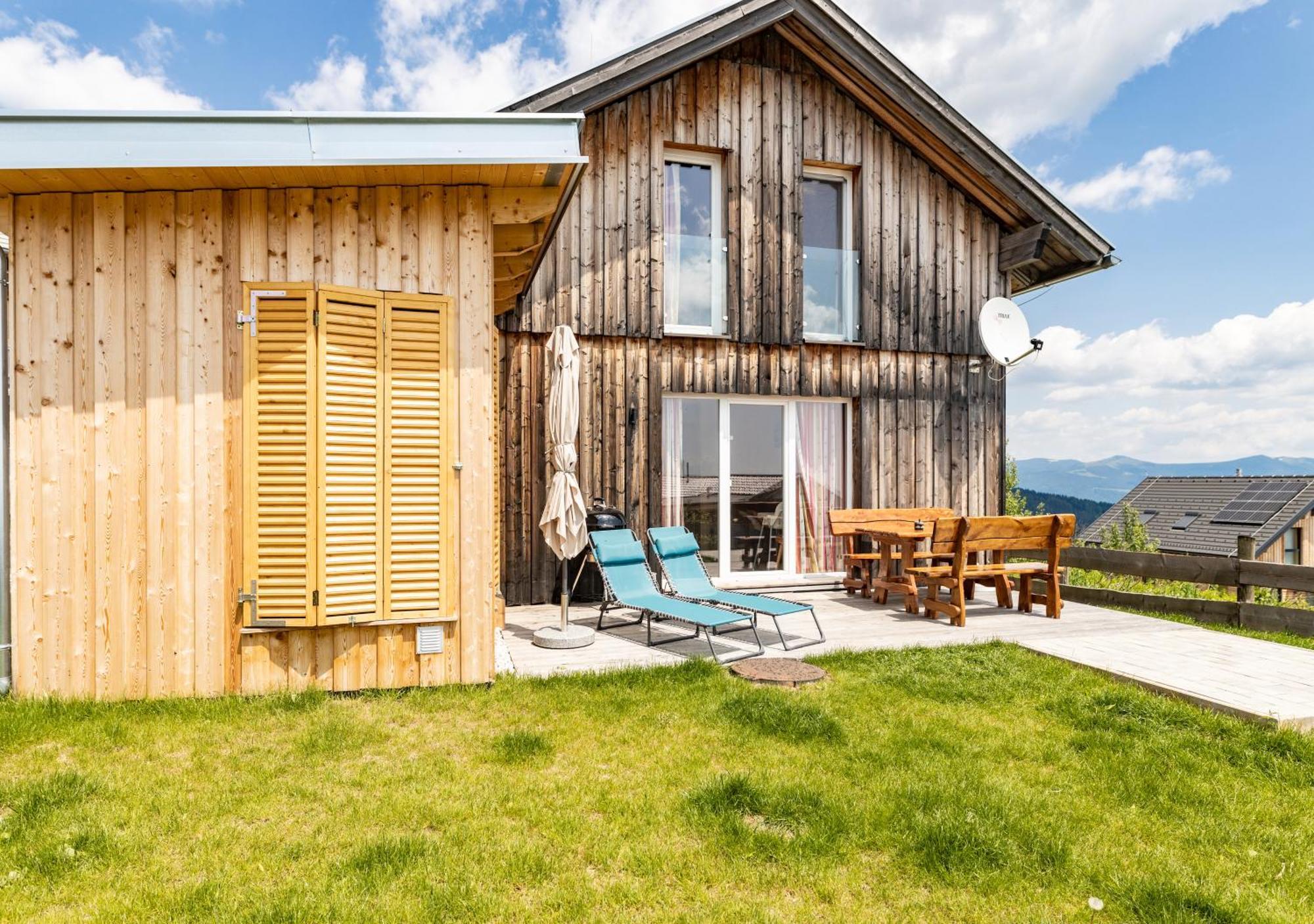1A Chalet Eck - Wandern, Grillen, Panorama Sauna! Klippitztorl Exterior photo